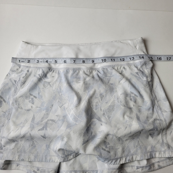 LULULEMON Pace Rival Skirt White 4 Tall - Picture 8 of 11